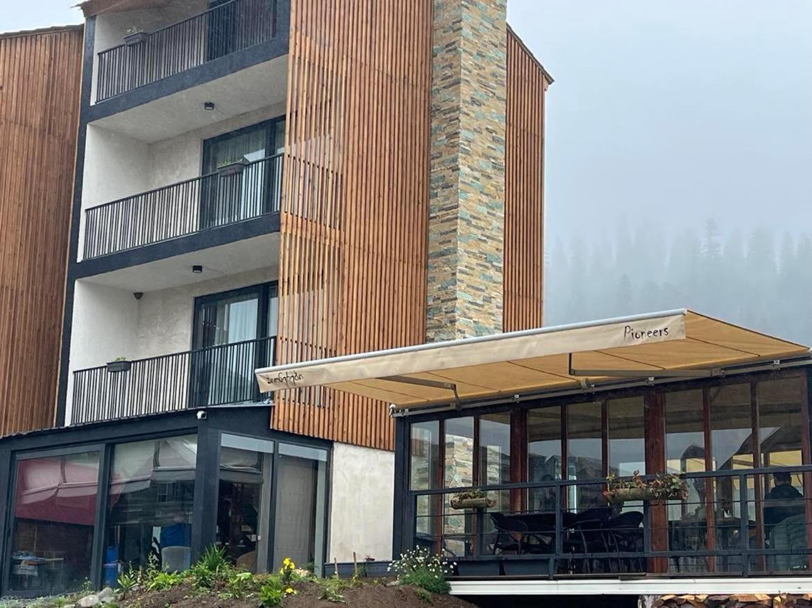The Pioneers Hotel Bakhmaro Екстериор снимка